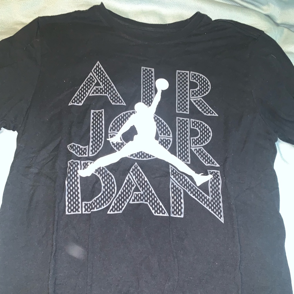 Black Michael Jordan shirt